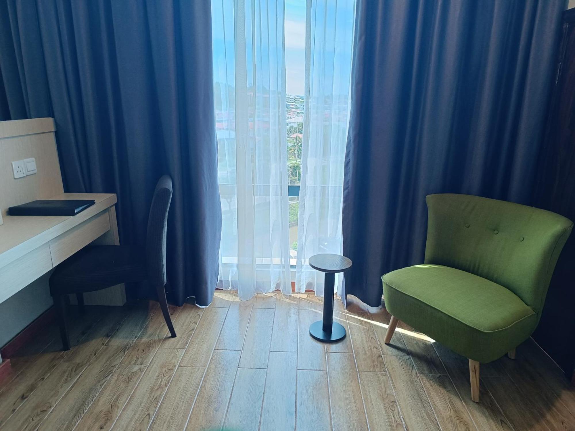 Lintas Platinum Hotel Kota Kinabalu Ngoại thất bức ảnh