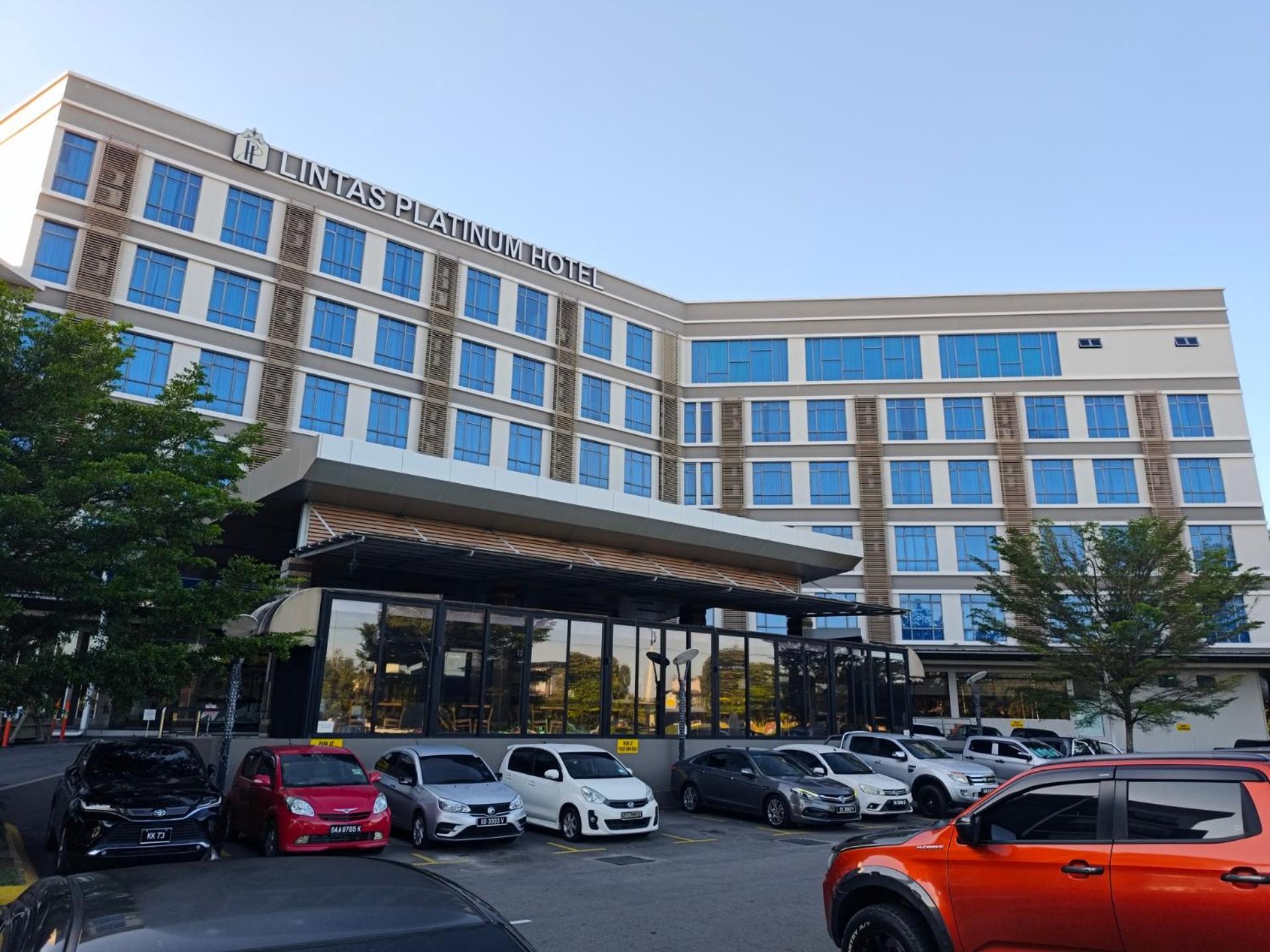 Lintas Platinum Hotel Kota Kinabalu Ngoại thất bức ảnh
