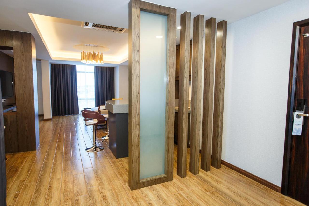 Lintas Platinum Hotel Kota Kinabalu Ngoại thất bức ảnh