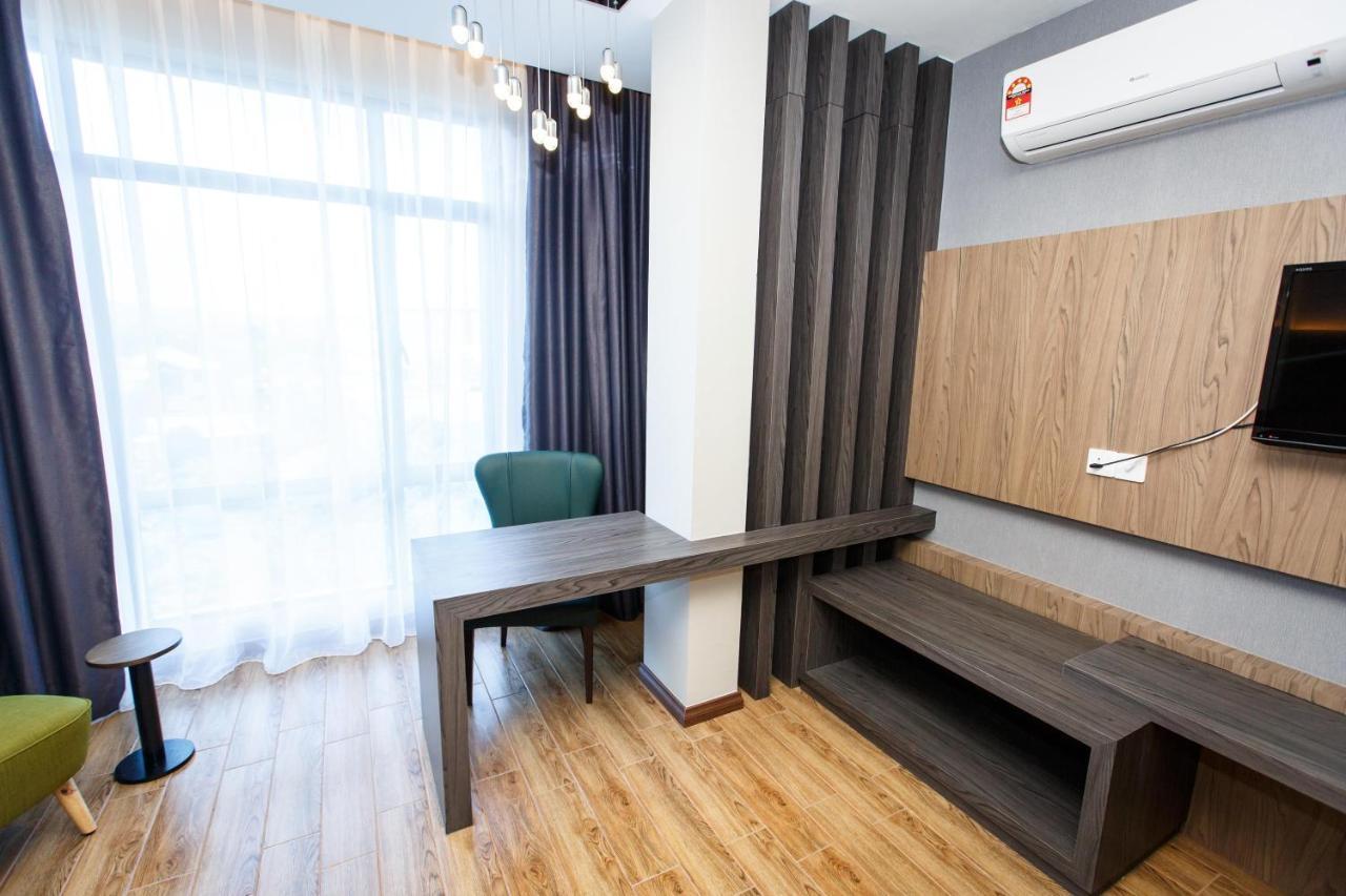 Lintas Platinum Hotel Kota Kinabalu Ngoại thất bức ảnh