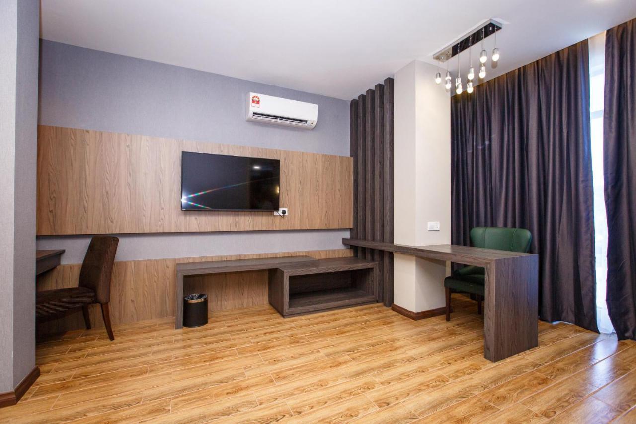 Lintas Platinum Hotel Kota Kinabalu Ngoại thất bức ảnh