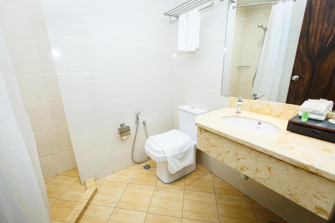 Lintas Platinum Hotel Kota Kinabalu Ngoại thất bức ảnh
