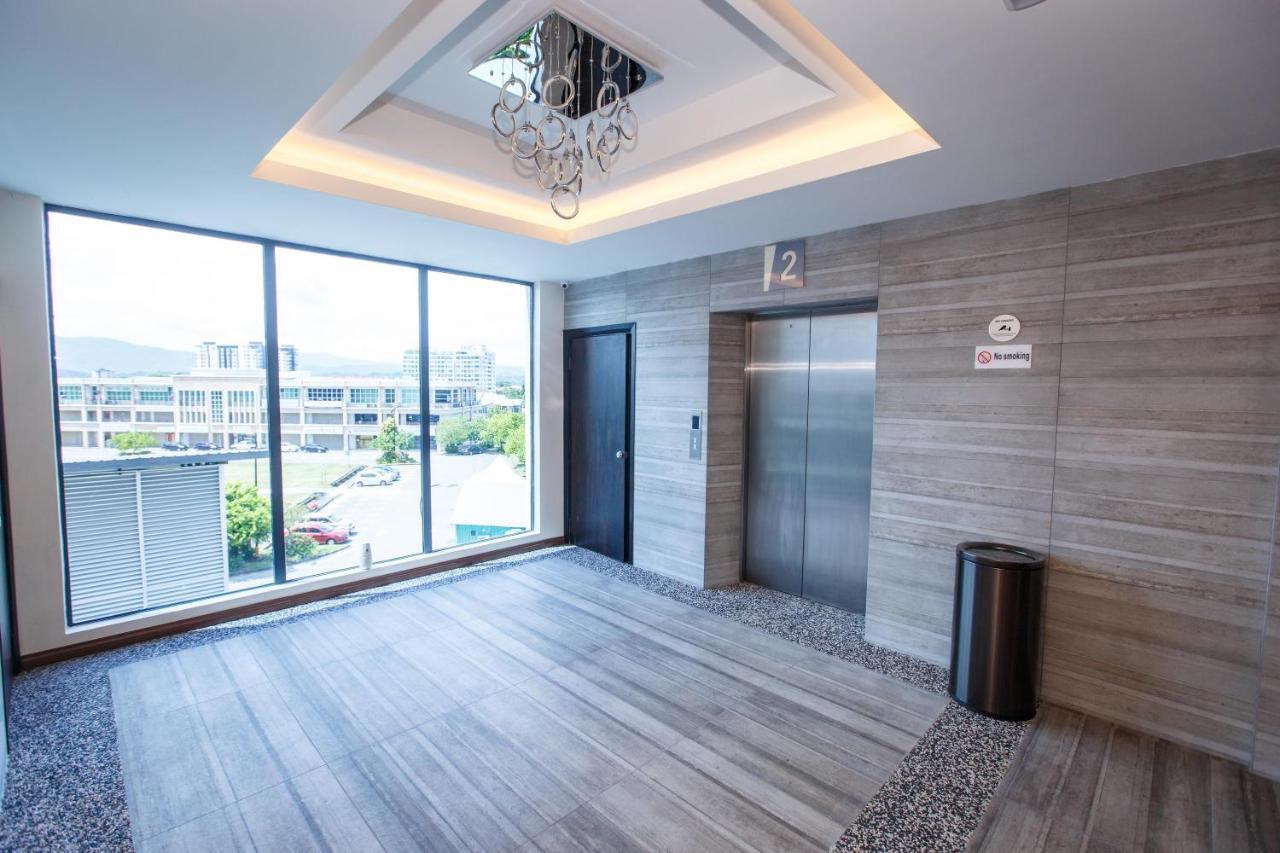 Lintas Platinum Hotel Kota Kinabalu Ngoại thất bức ảnh